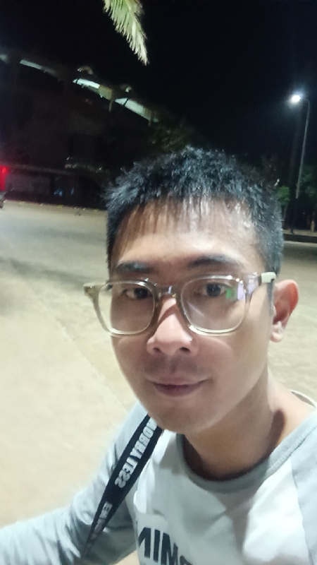 龙龙的第二张照片--湛江认干亲服务网